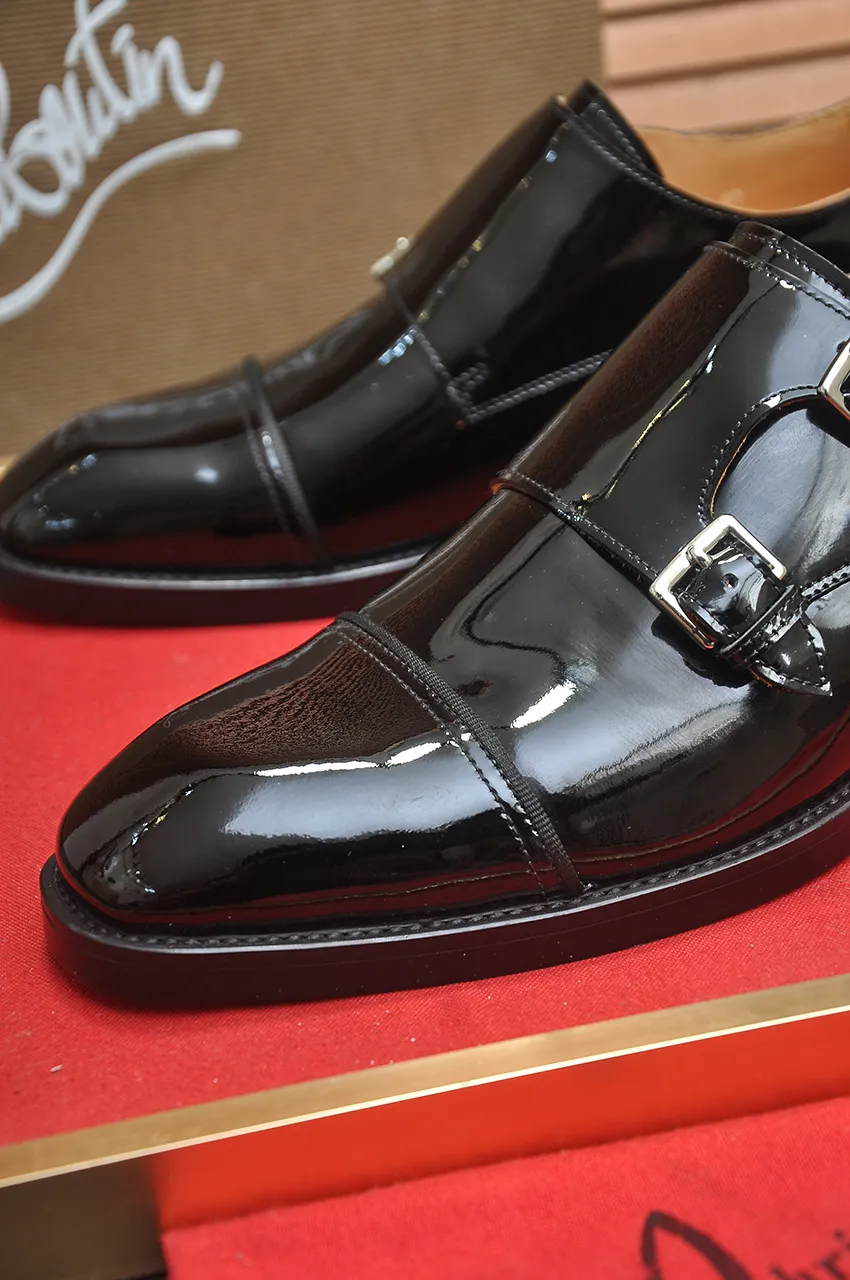 Men's shoes 💰620💶 [Chrstian Loubotin] Red-soled shoes 💋Original mold opening, the highest version on the market, purely handmade ➕Imported cowhide uppers, first-layer water-dyed cowhide lining! Original EU high-gloss outsole. 38 to 45 (45 customized)